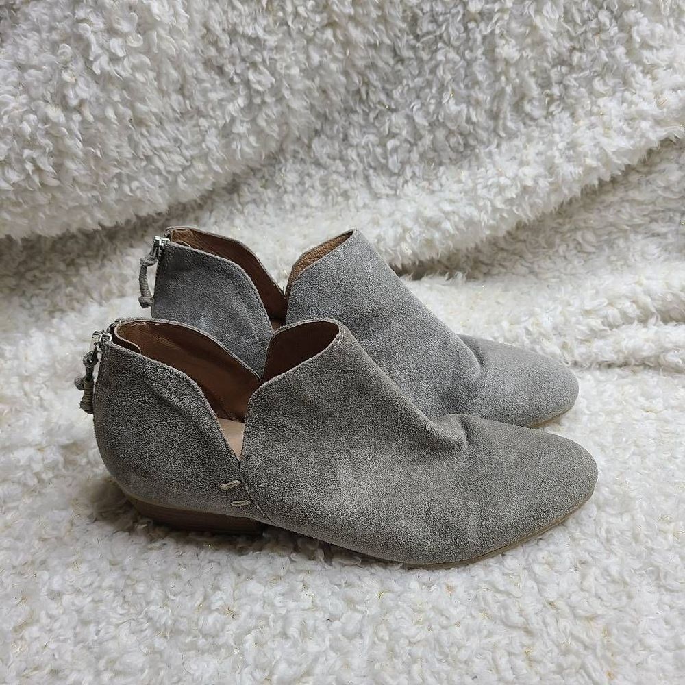 Kenneth Cole New York Gray Suede Leather Ankle Booties sz 7